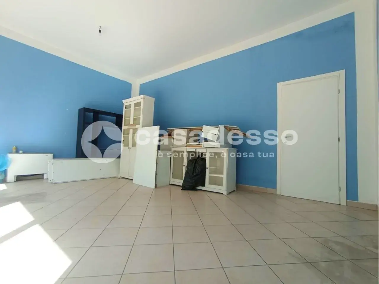 Palazzina commerciale in Via Torino 81, San Francesco Al Campo, {3} - Foto 2