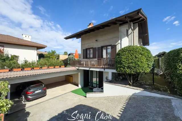 Villa in Via Gagnago, Borgo Ticino - Foto 1