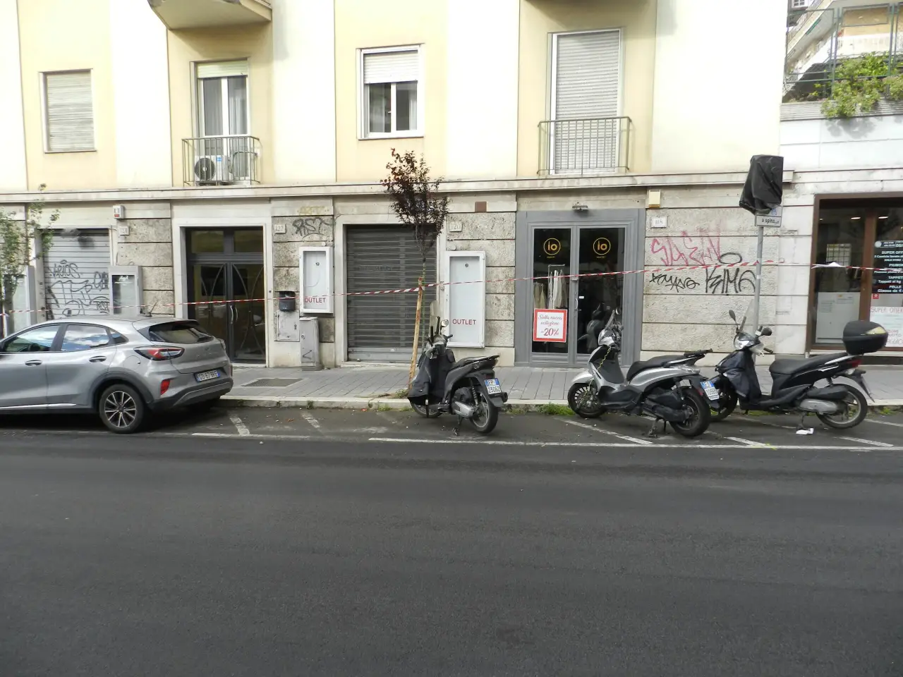 Negozio in Via Edoardo Jenner, Roma, {3} - Foto 2