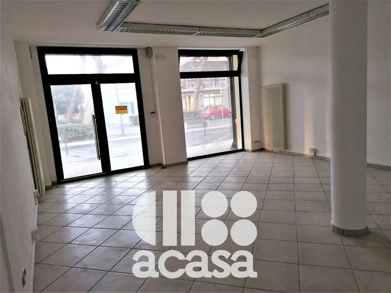 Negozio in Via Mazzini, Cesenatico, {3} - Foto 2