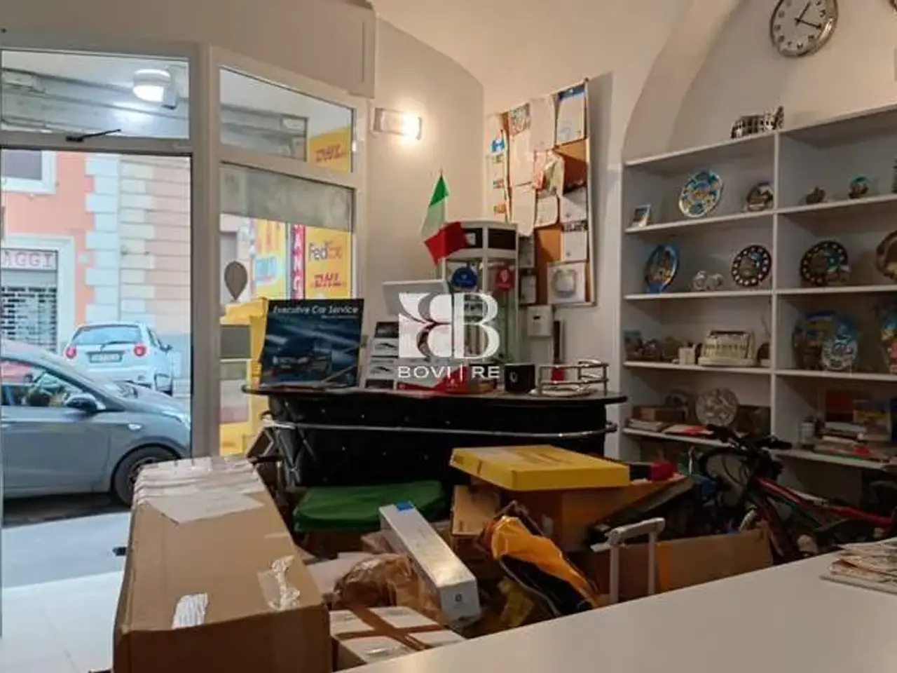 Negozio in  Via Candia, Roma,Cipro , Roma, {3} - Foto 1