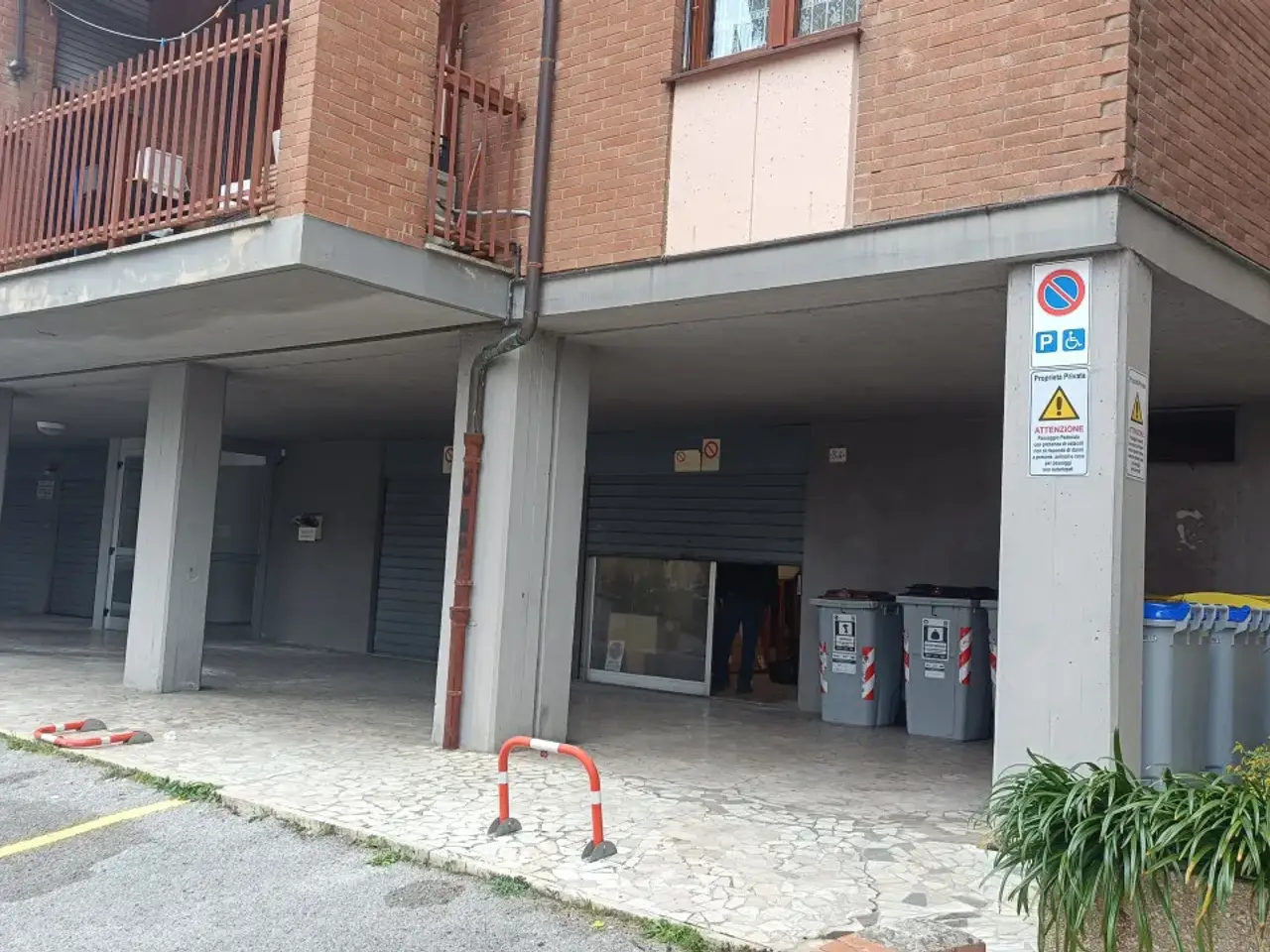 Magazzino in Via Ruggero Torelli, Perugia, {3} - Foto 2