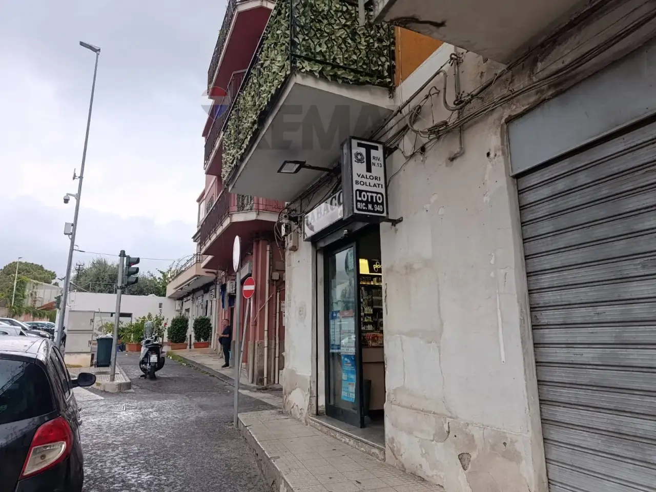 Esercizio commerciale in Via Camaro Inferiore  Comunale 40, Messina, {3} - Foto 1