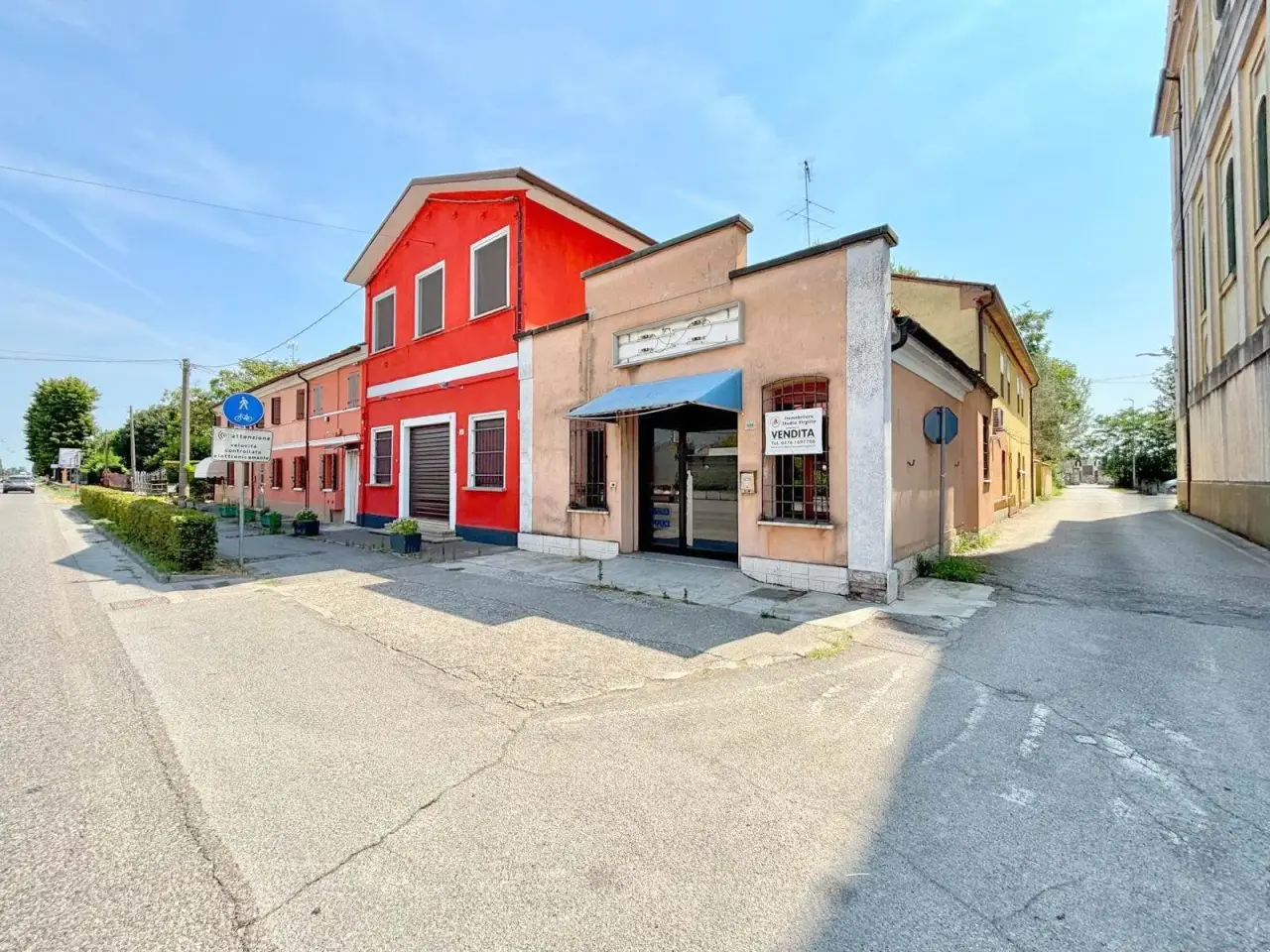 Negozio in , Borgo Virgilio, {3} - Foto 1