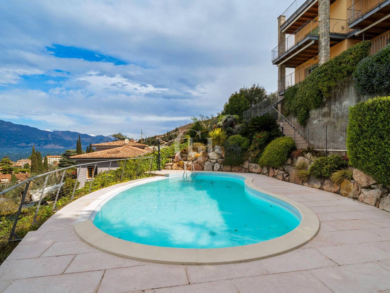 immagine annuncio 1 di 15