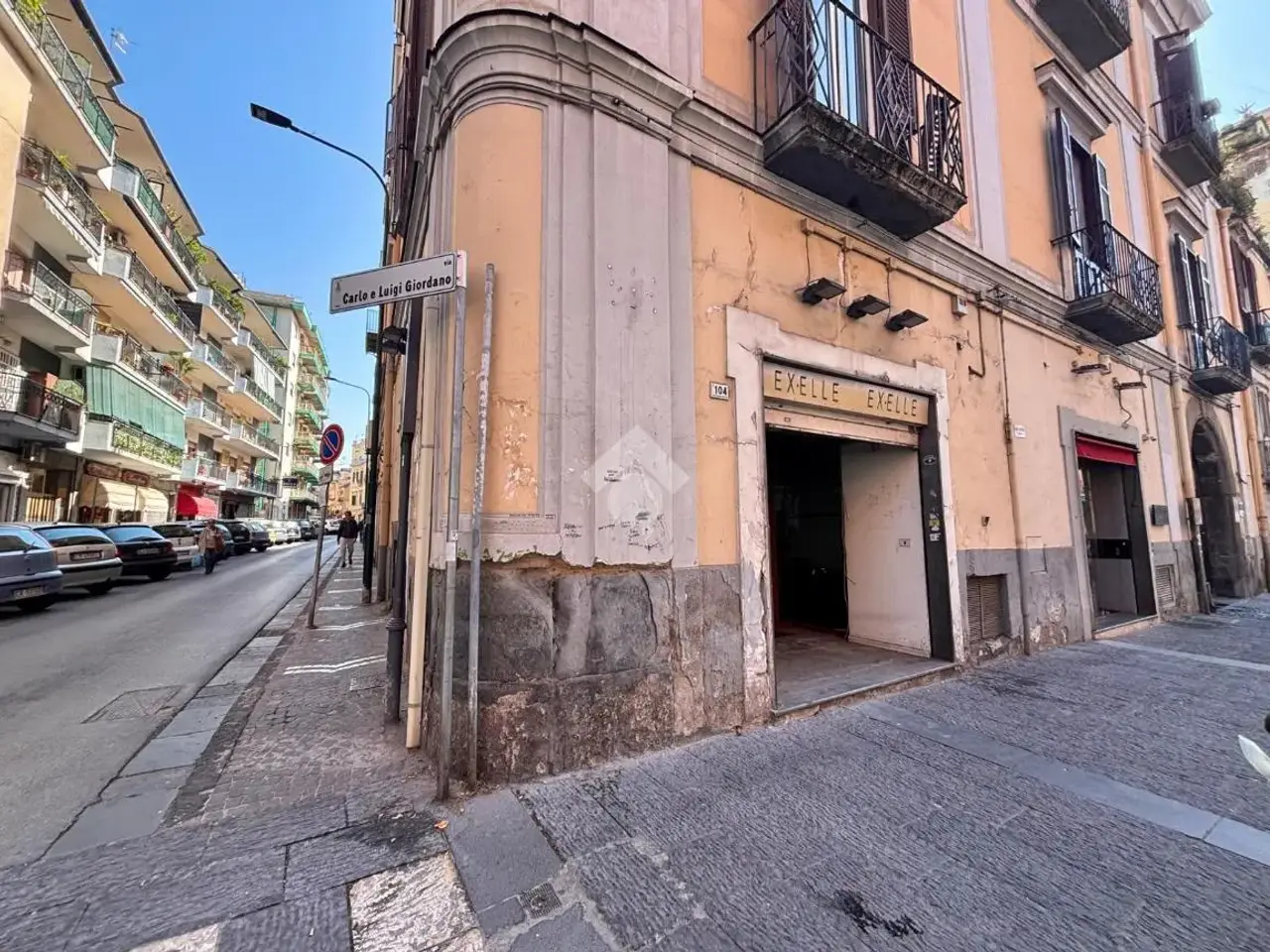 Negozio in Corso Giuseppe Garibaldi 104, Portici, {3} - Foto 1