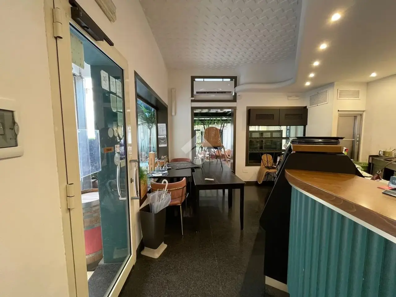 Negozio in Via Goffredo Mameli 42, Cagliari, {3} - Foto 2