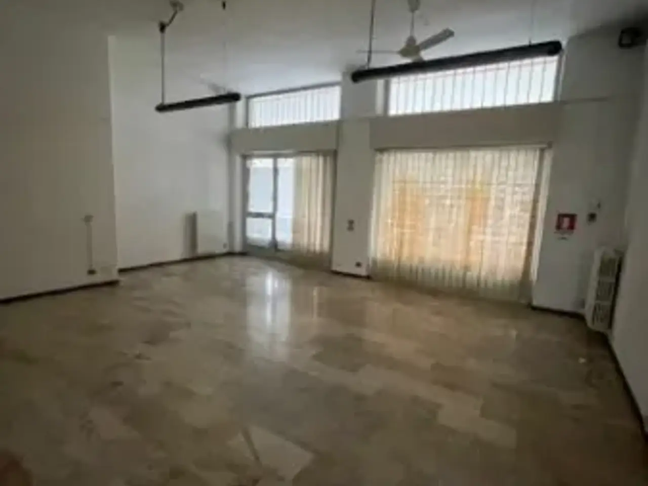 Negozio in Corso Alessandria, Tortona, {3} - Foto 1