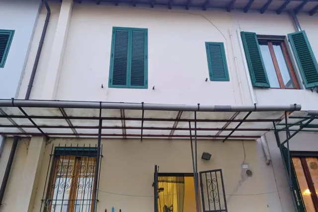 Attached house in Via Piave, Campi Bisenzio - Photo 1