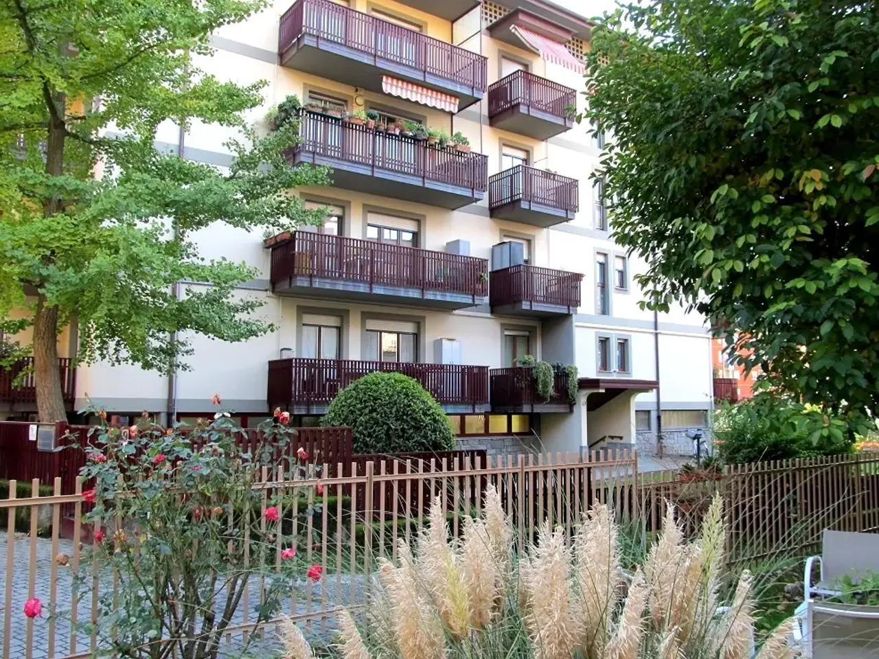 Locale commerciale in , Sondrio, {3} - Foto 1