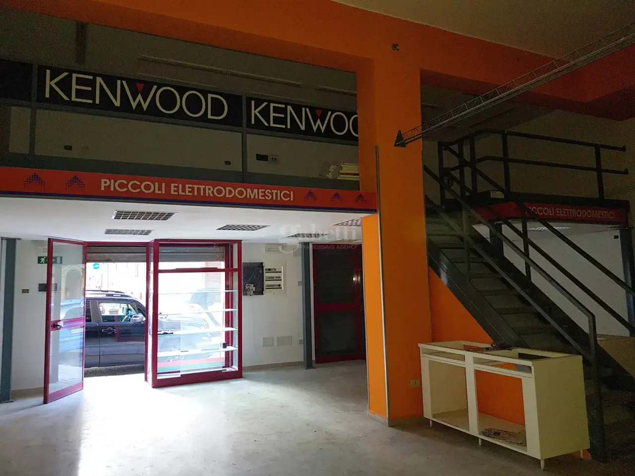Negozio in Via Senatore Scaduto 119, Bagheria, {3} - Foto 1