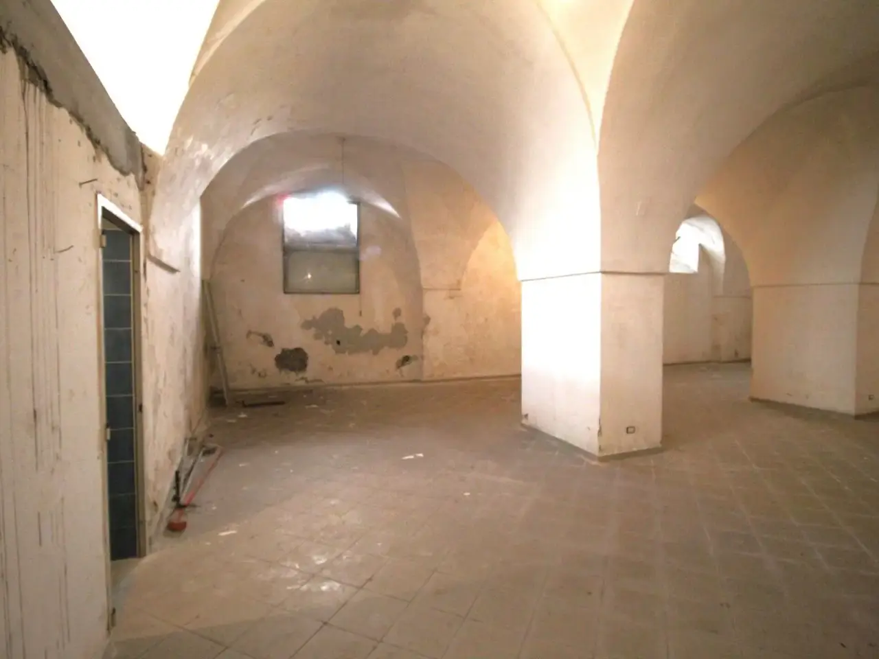 Parcheggio chiuso in Via XX Settembre, 136, Galatone, Italia, Galatone, {3} - Foto 2