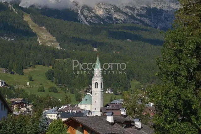 Vierzimmerwohnung in Via Roma, Cortina d'Ampezzo - Foto 1