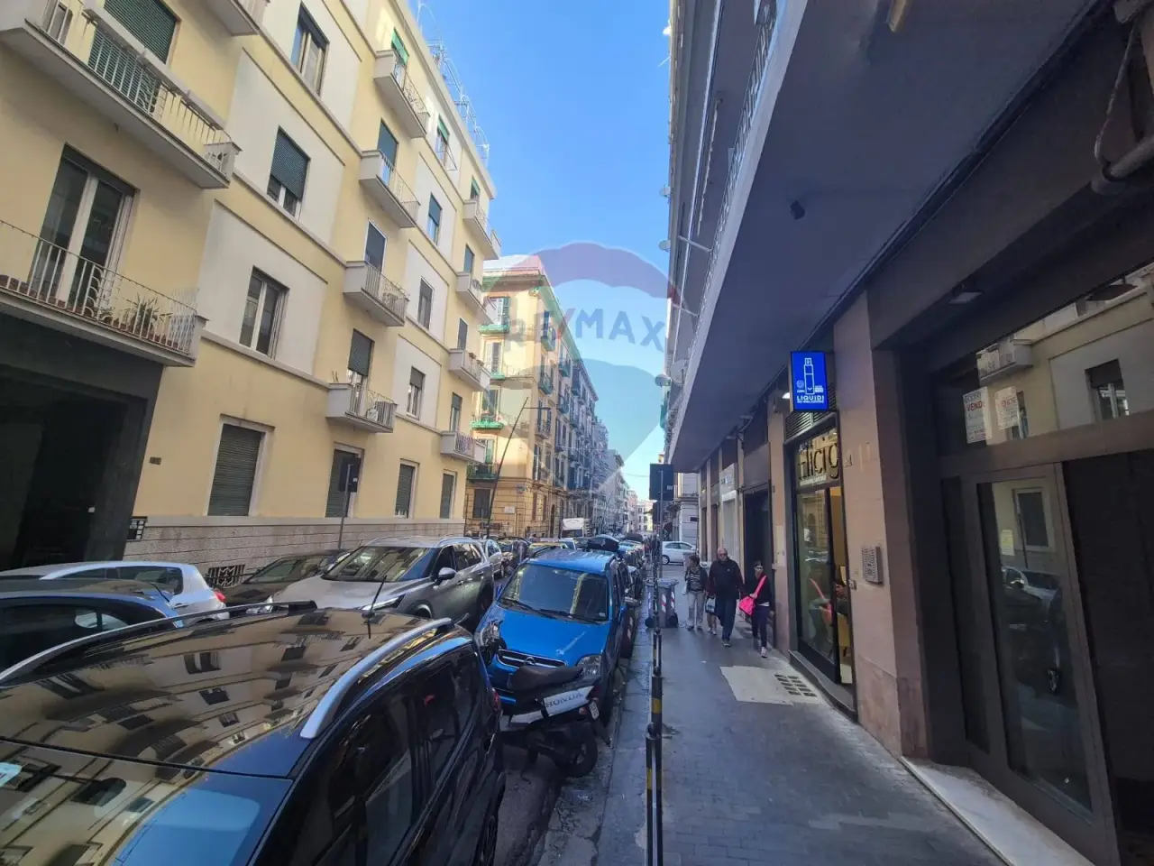 Negozio in Via Kerbaker 84, Napoli, {3} - Foto 2