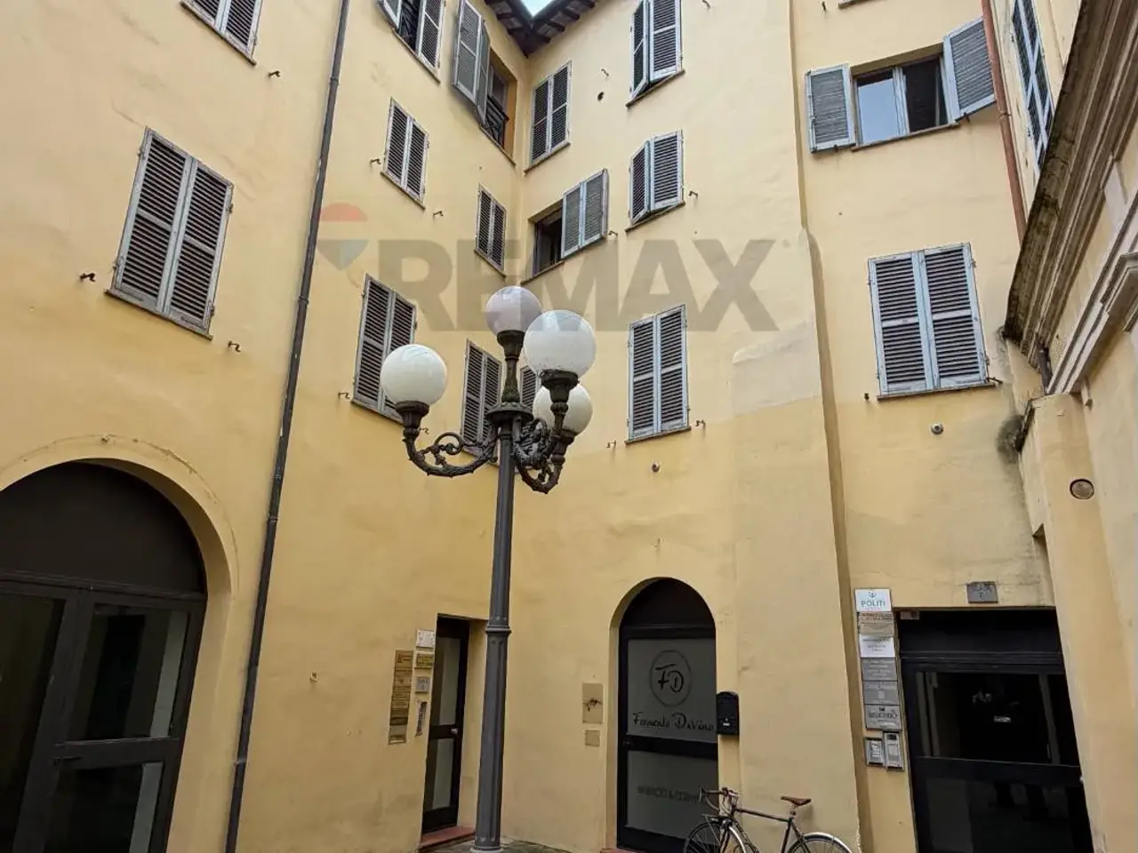 Ufficio in Via Umberto I 7, Foligno, {3} - Foto 2