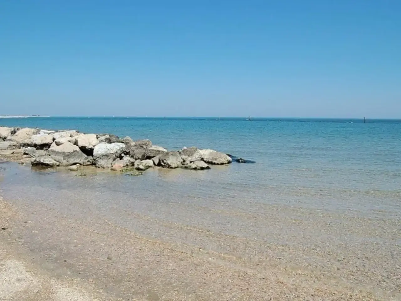 Stabilimento balneare in , Fano, {3} - Foto 1