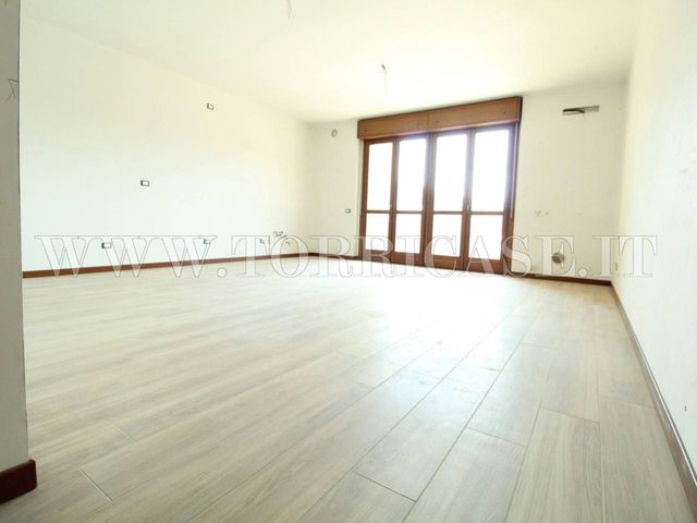 2-room flat in Via Roma 37, Albino - Photo 1