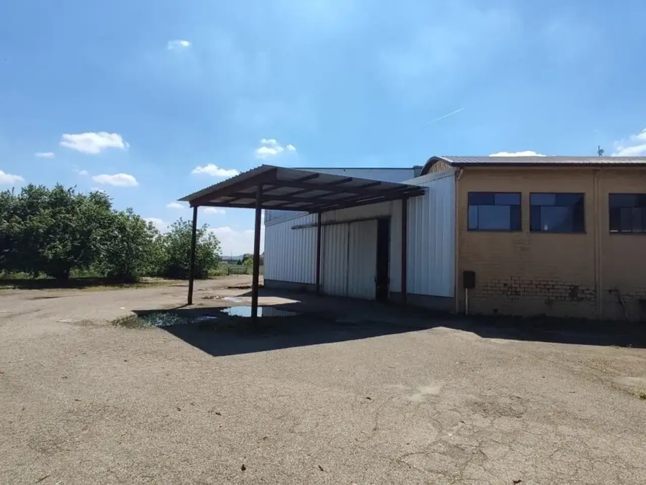 Magazzino in Via Lasie, Imola, Zona Industriale, Imola, {3} - Foto 1