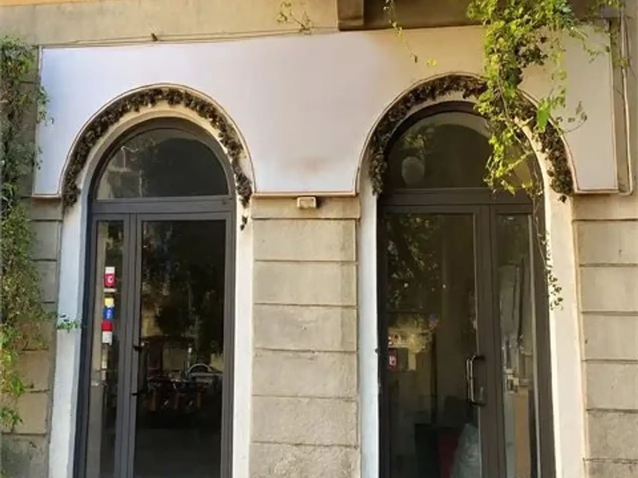 Negozio in Piazza San Nazaro in Brolo 3, Milano, {3} - Foto 1