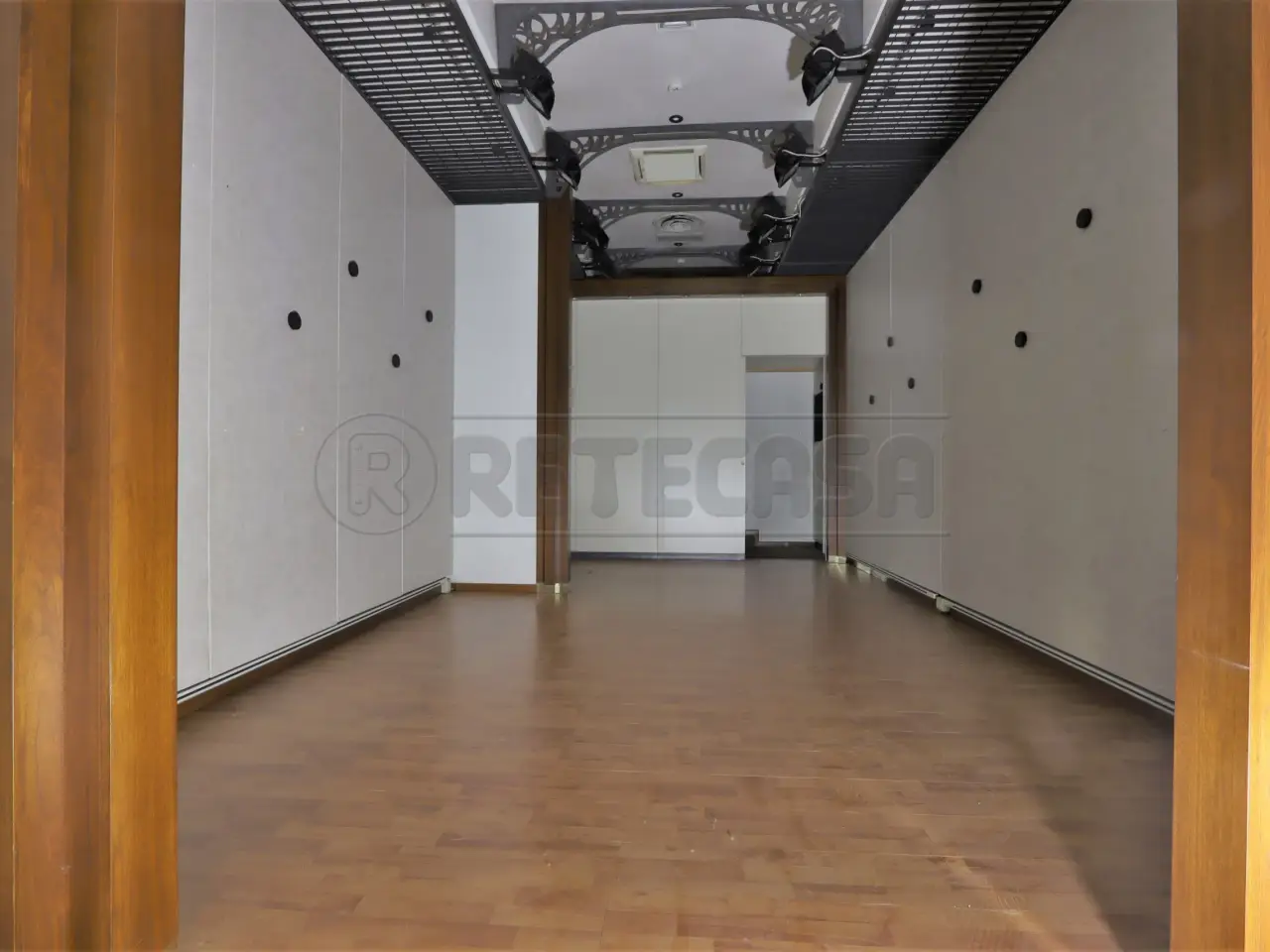 Palazzina commerciale in Via Brescia, Torri Di Quartesolo, {3} - Foto 2