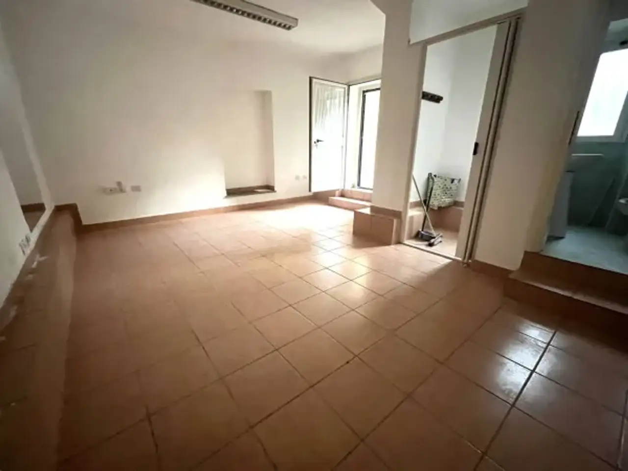Negozio in Strada Statale Senese Aretina, Sansepolcro, {3} - Foto 2