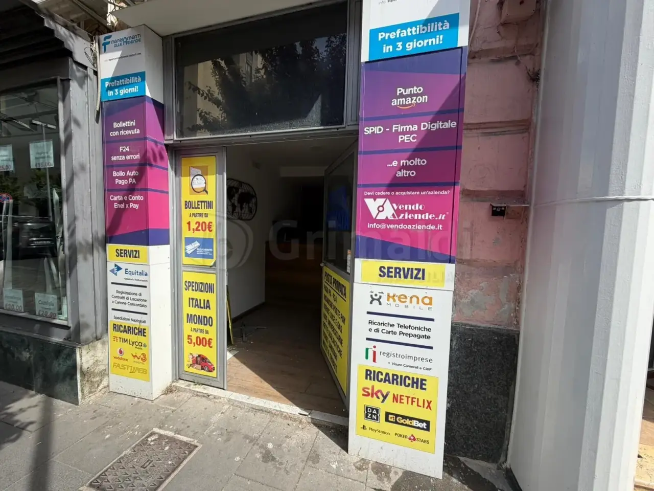 Negozio in , Giugliano In Campania, {3} - Foto 1
