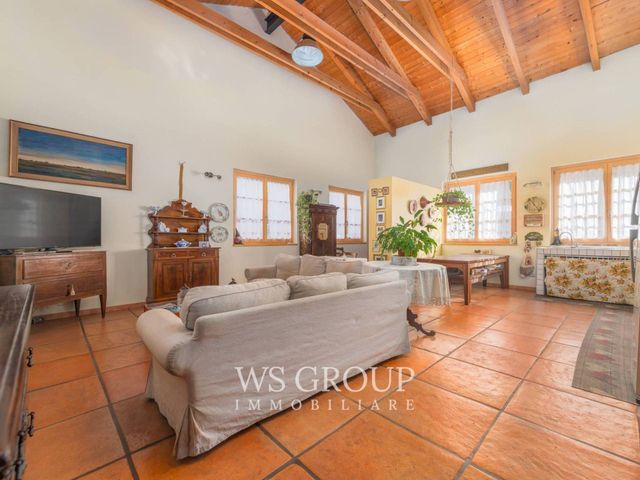 main gallery real estate image