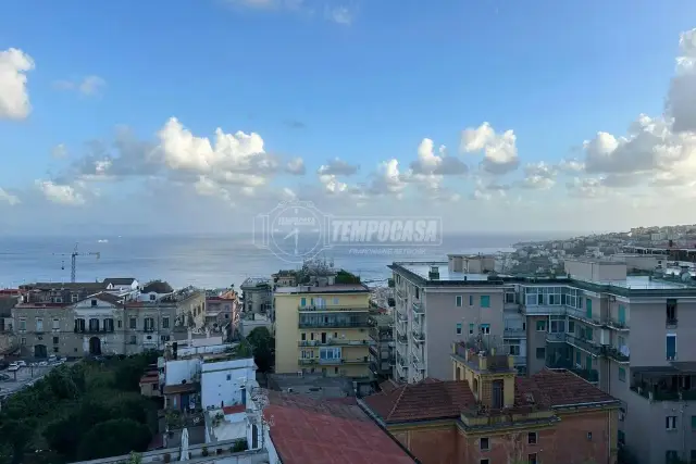 4-room flat in Via Belvedere, Napoli - Photo 1