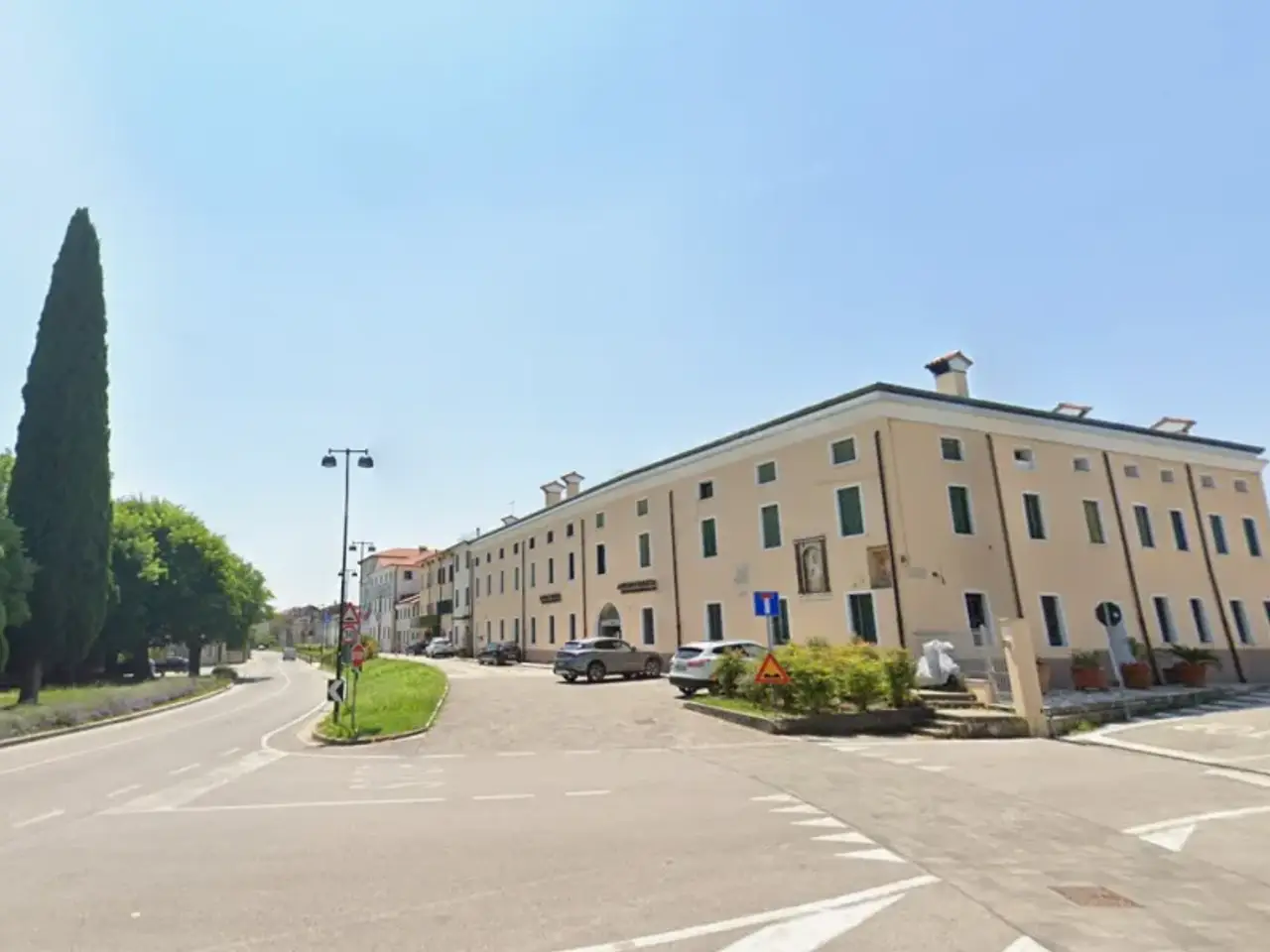 Ufficio in Via Alfredo Munari, 4, Nove, {3} - Foto 1
