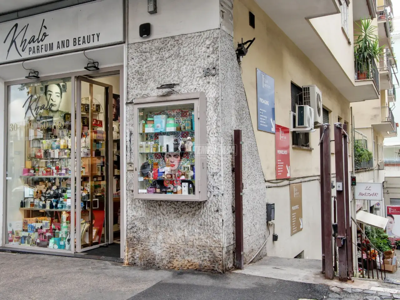 Negozio in Via di Vigna Stelluti, Roma, {3} - Foto 1