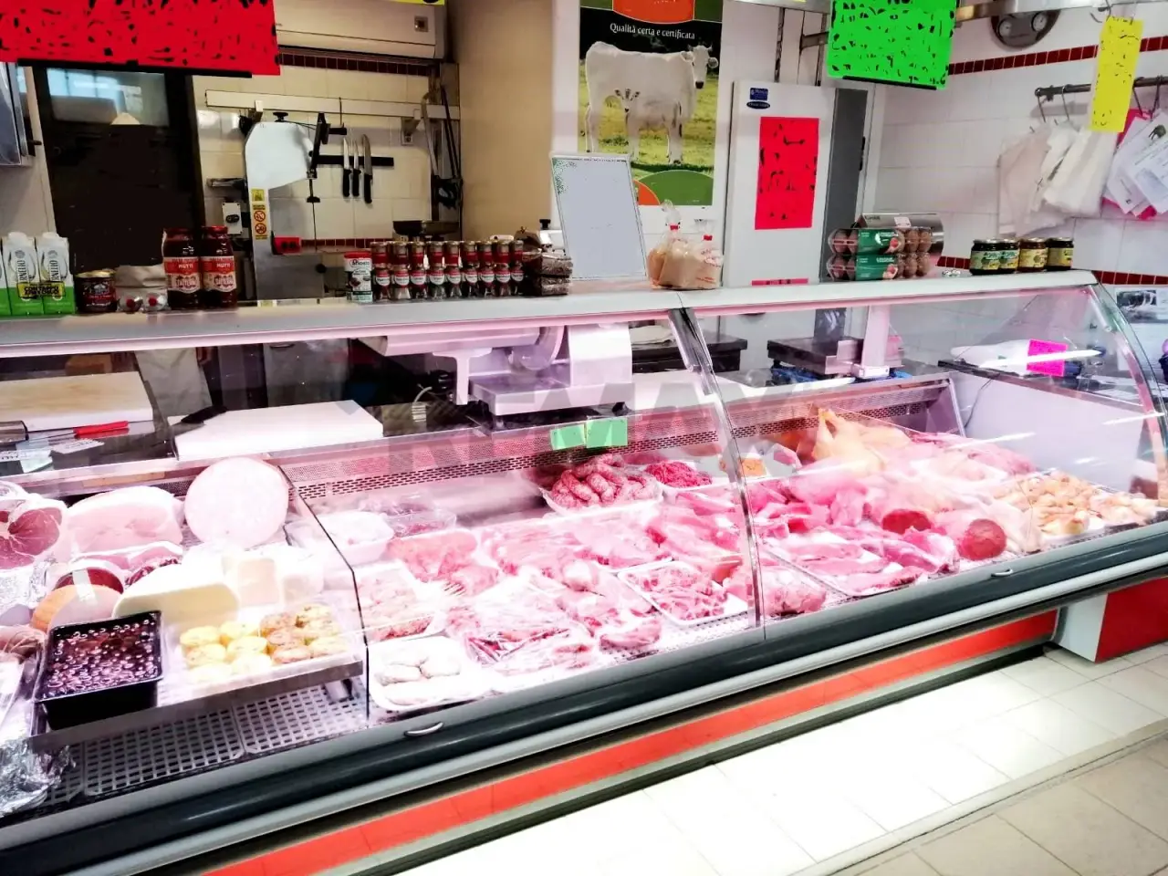 Esercizio commerciale in , Ancona, {3} - Foto 1