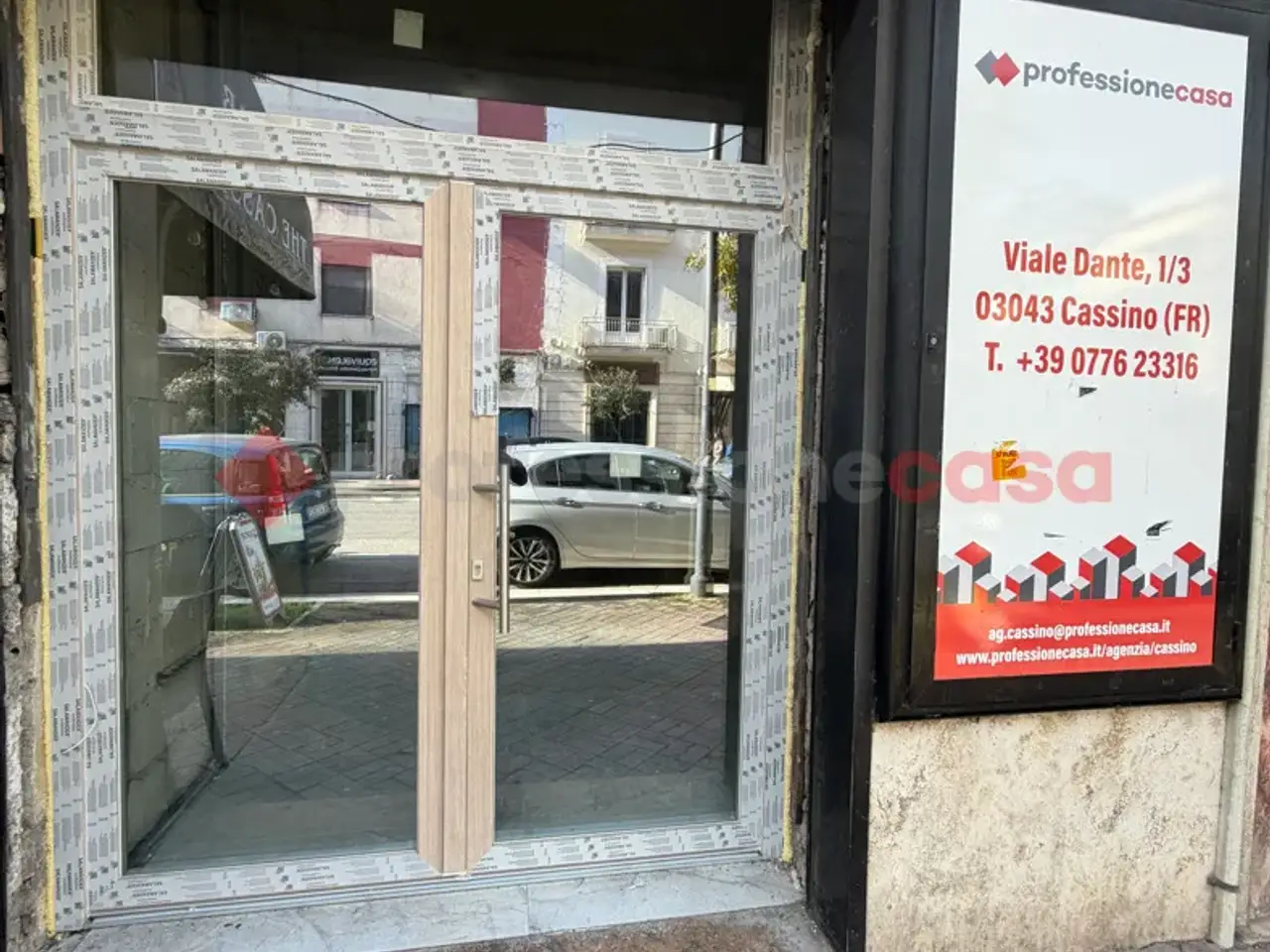 Negozio in Viale Dante 50, Cassino, {3} - Foto 1