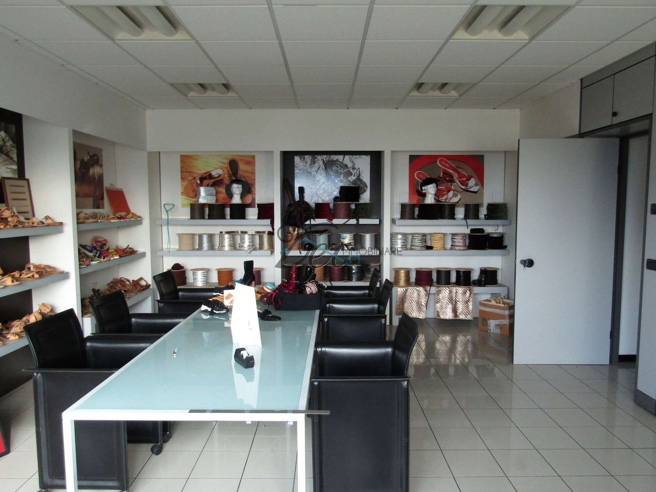 Capannone in Via Nuova 20, Capannori, {3} - Foto 1