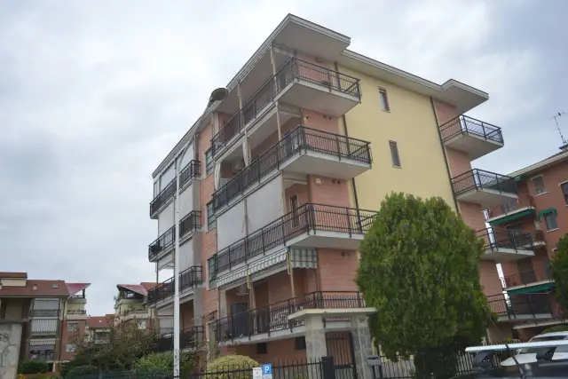 4-room flat in Via Rivarolo 58/a, Mappano - Photo 1