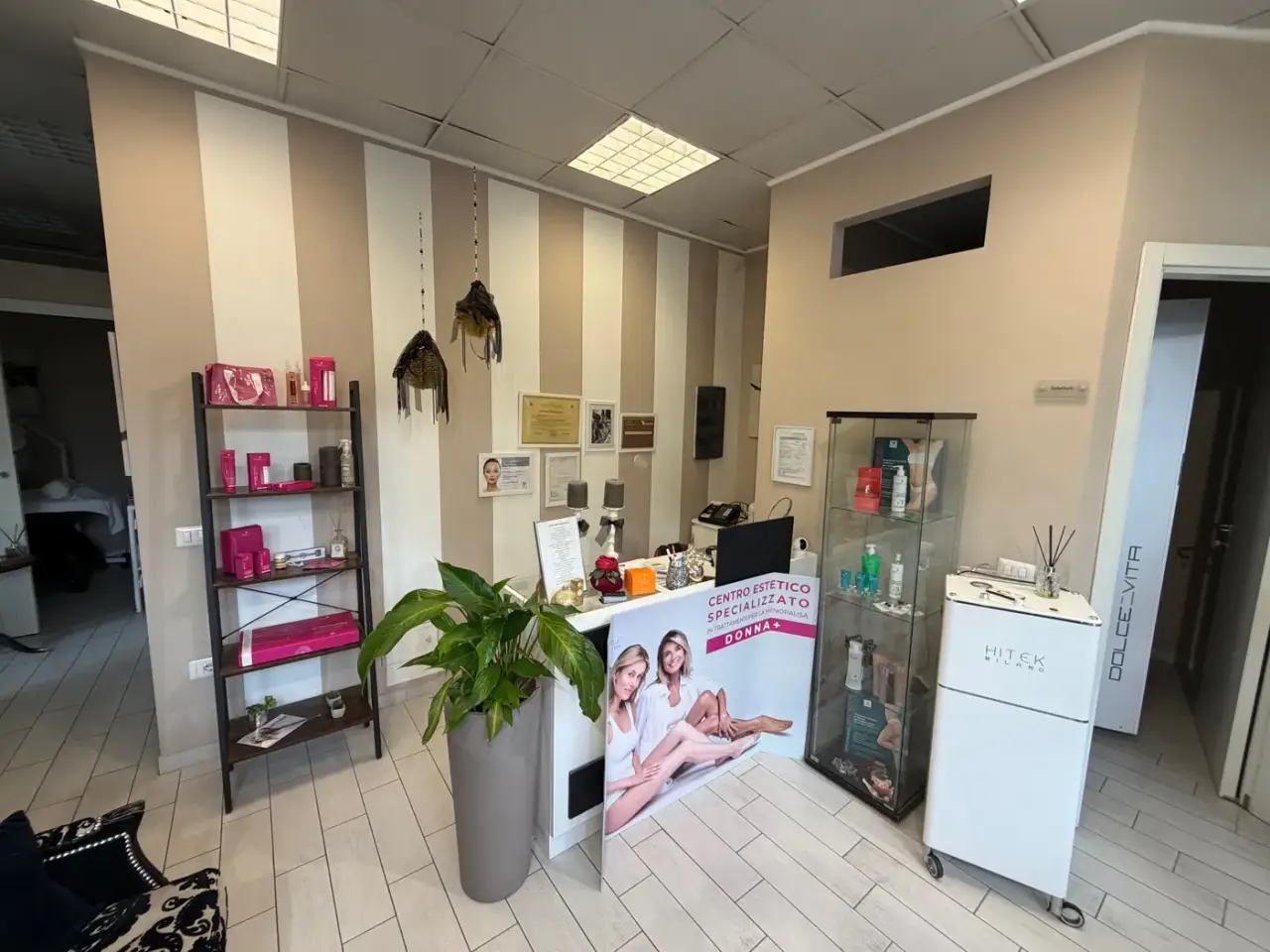 Esercizio commerciale in , Terni, {3} - Foto 1