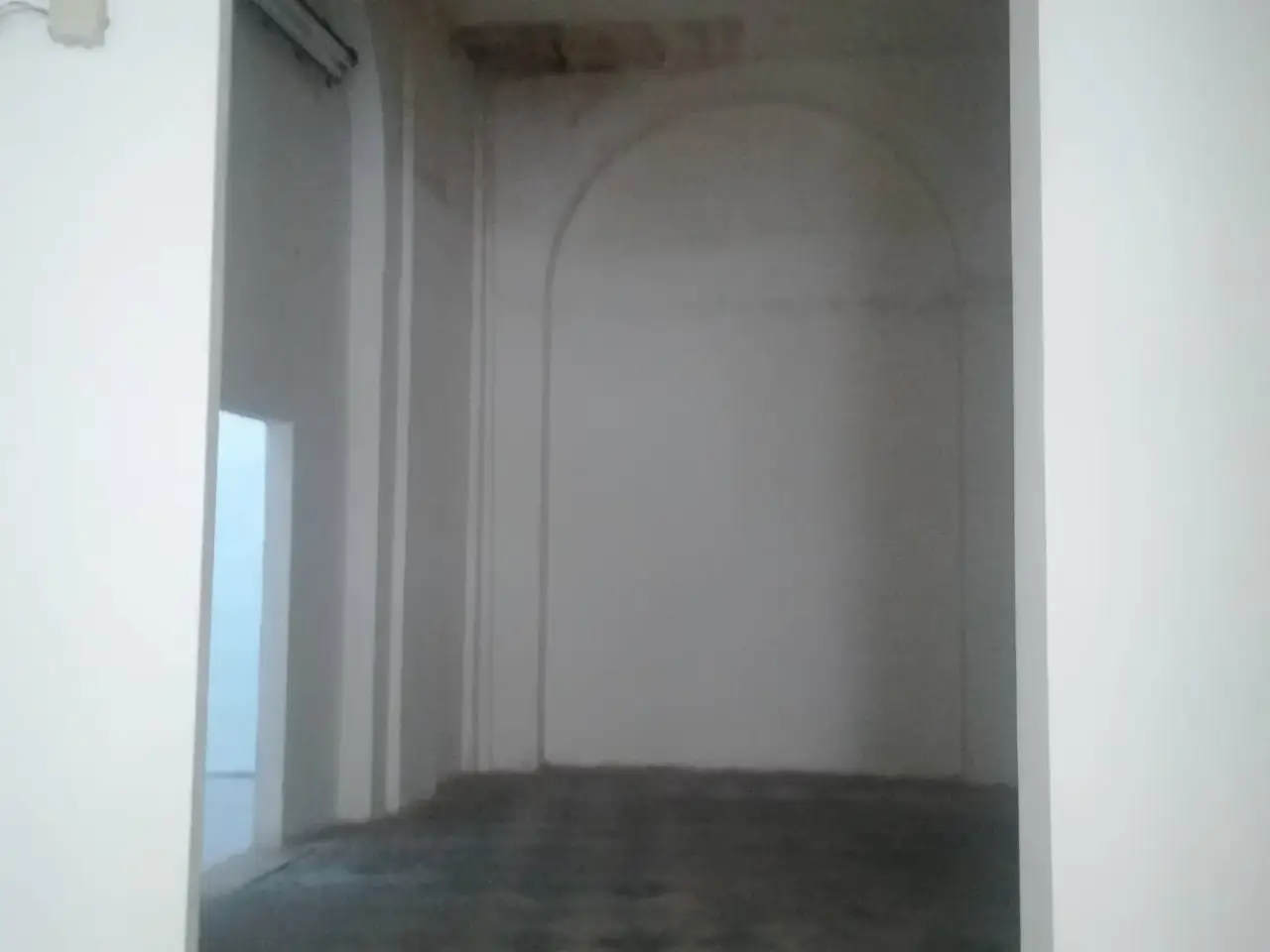 Esercizio commerciale in Via Cosimo del Fante 12, Livorno, {3} - Foto 1