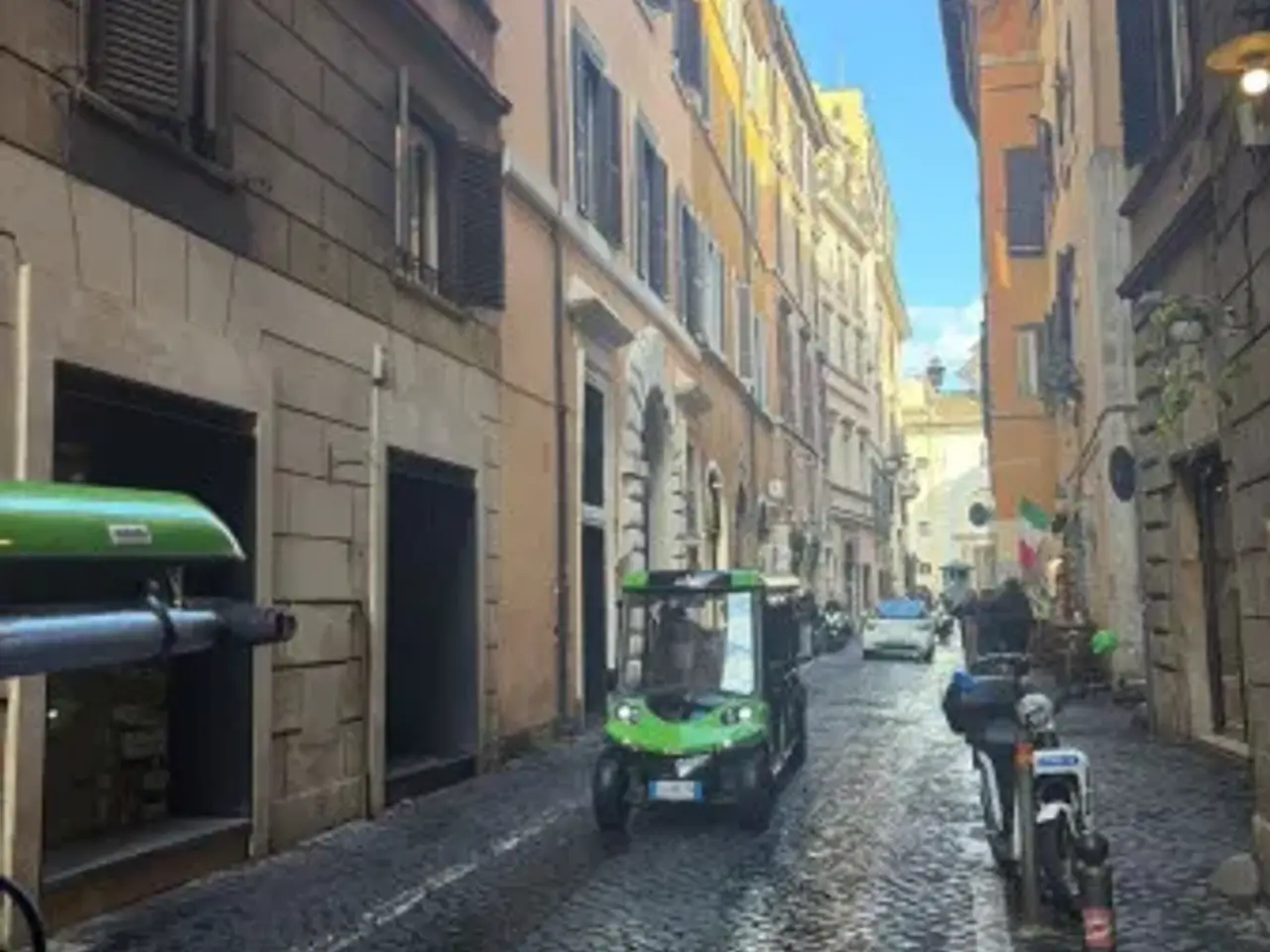 Abbigliamento in Via della Stelletta, Roma, {3} - Foto 2