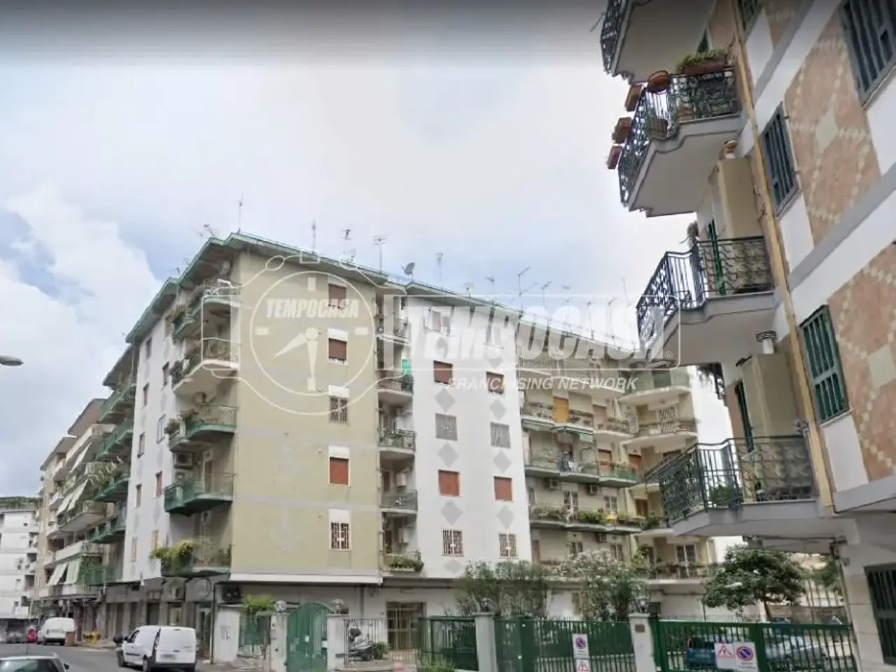 Negozio in Traversa Michele Pietravalle 36, Napoli, {3} - Foto 1