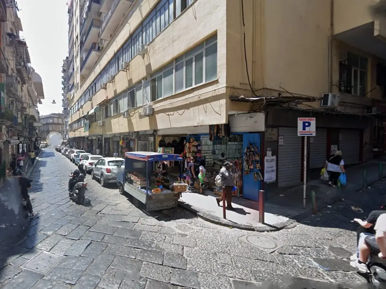 Negozio in Via della Maddalena , Napoli, {3} - Foto 2