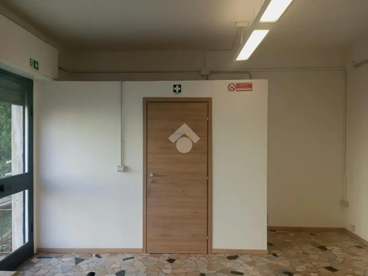 Negozio in Via Giuseppe Micheli 19, Parma, {3} - Foto 2