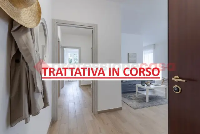 Trilocale in Via Buonarroti 40, Gallarate - Foto 1