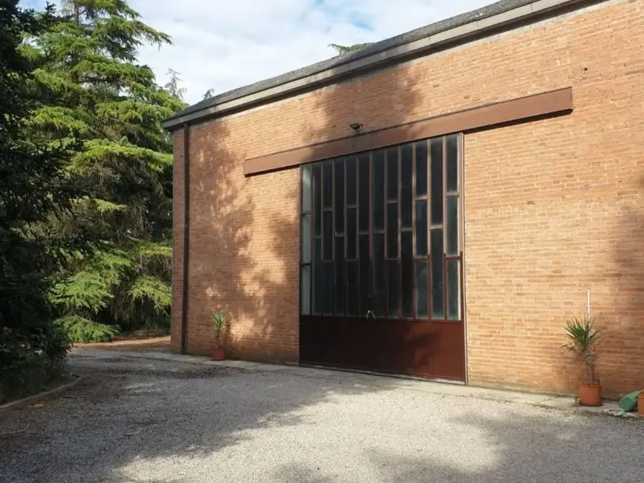 Magazzino in Via di Renazzo 99, Cento, Cento, {3} - Foto 1
