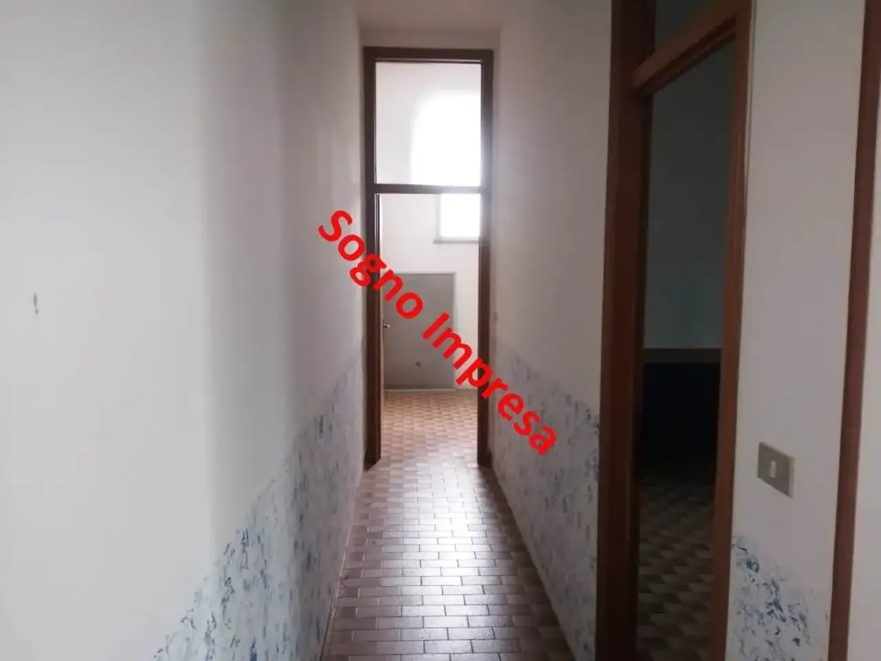 Capannone in  - Zona Coriano, Forli', Forli'-Cesena, Forli', {3} - Foto 2