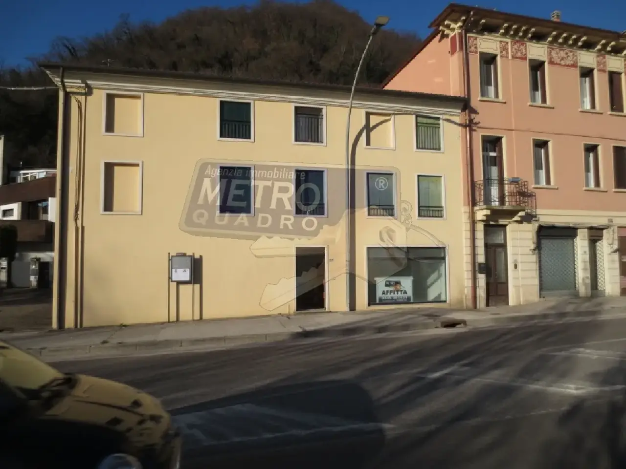 Negozio in Via della Libertà, Piovene Rocchette, {3} - Foto 1