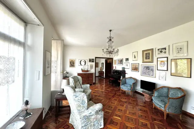 main gallery real estate image