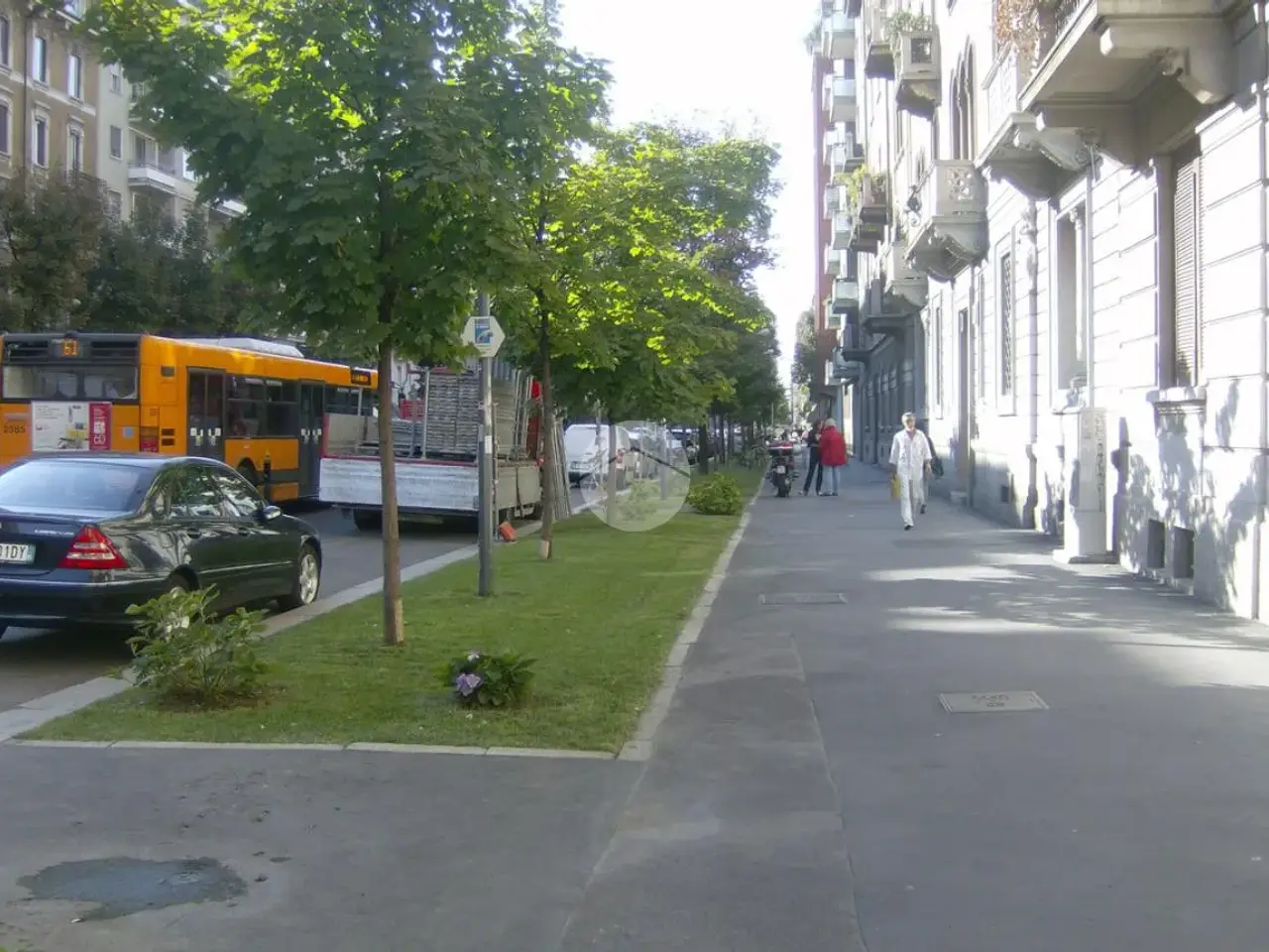 Palazzina commerciale in Via Stromboli 17, Milano, {3} - Foto 2