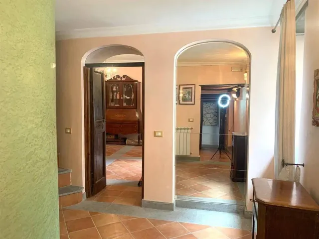 3-room flat in Via della Pace, Cave - Photo 1