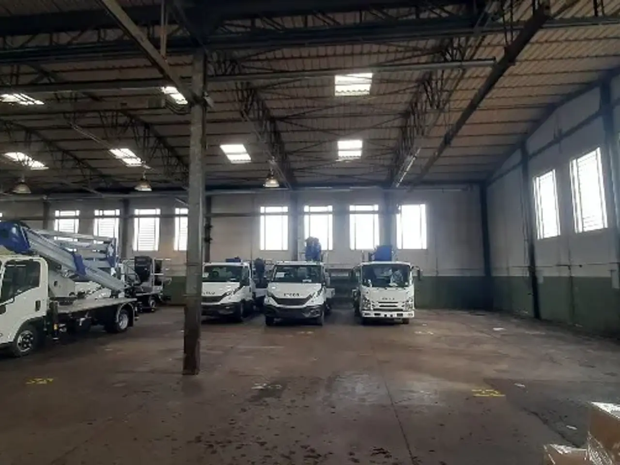 Capannone in Via Giuseppe Verdi, San Cesario Sul Panaro, {3} - Foto 1