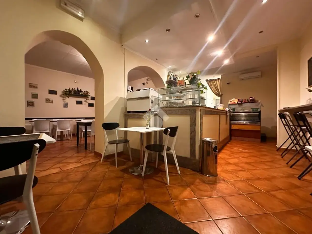 Negozio in Corso Alessandria 78, Tortona, {3} - Foto 1