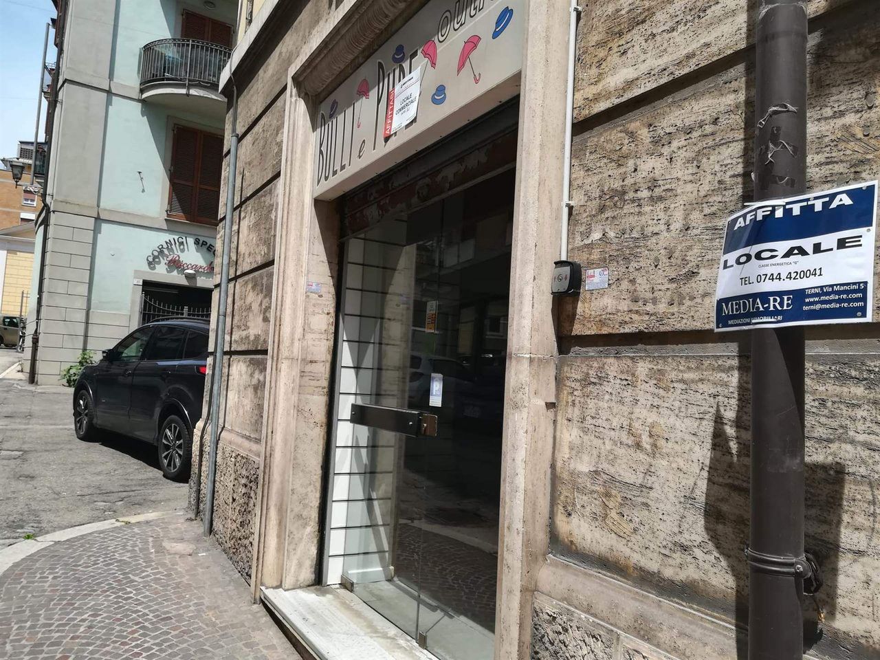 Negozio in Via Corona, Terni, {3} - Foto 1